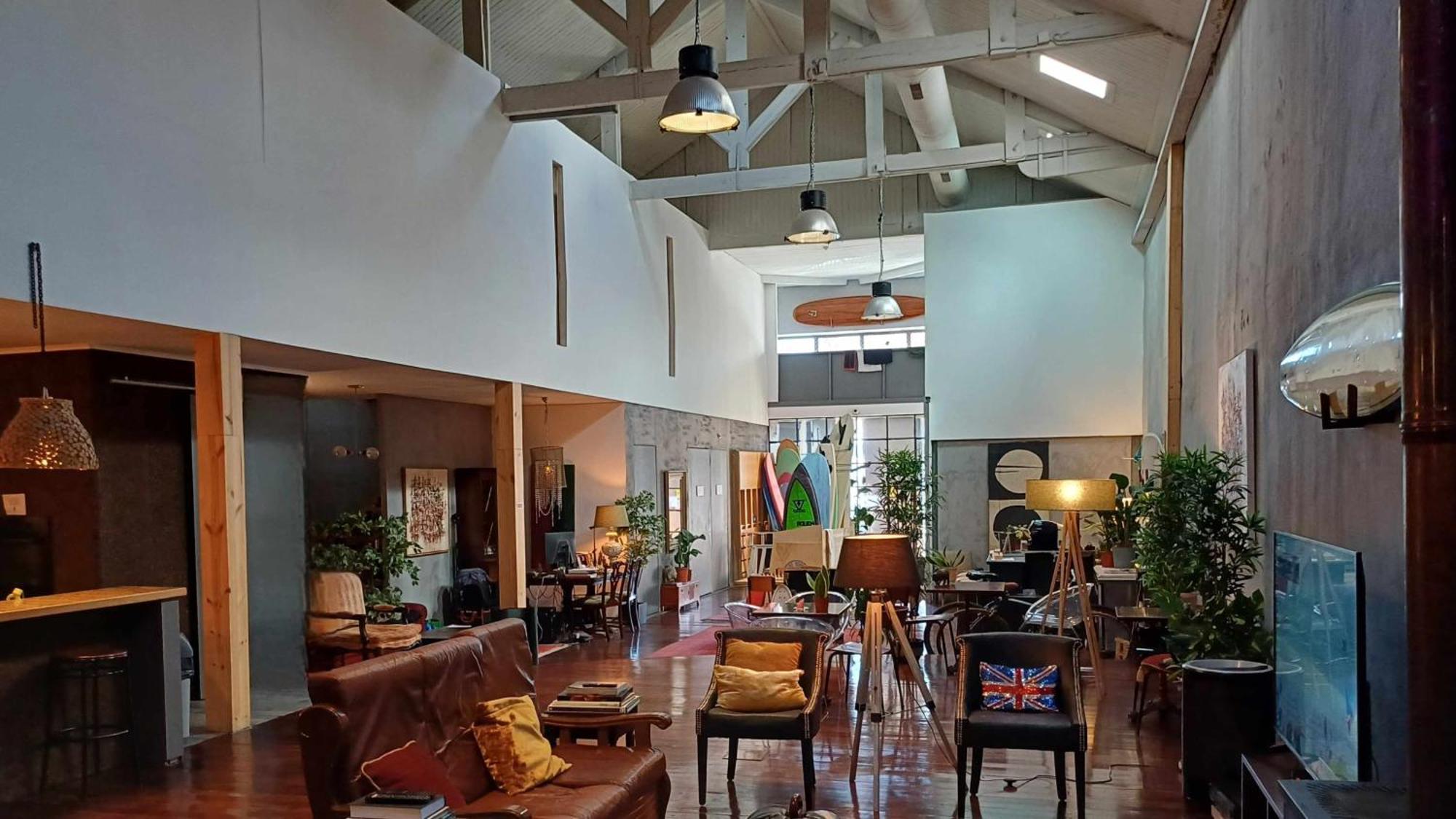 Caruma Surf Hostel Matosinhos  Extérieur photo