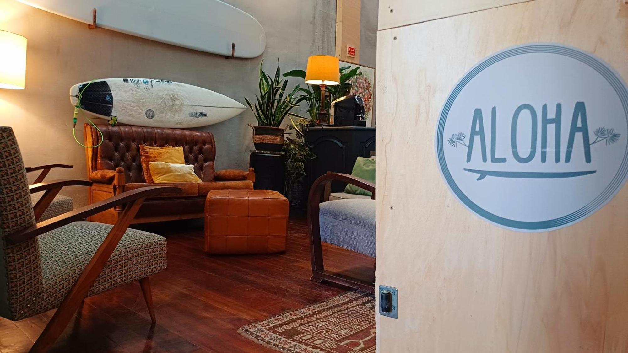 Caruma Surf Hostel Matosinhos  Extérieur photo